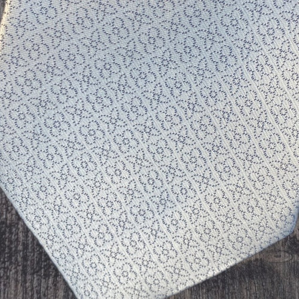 MEN'S 100% SILK TIE (NEW)